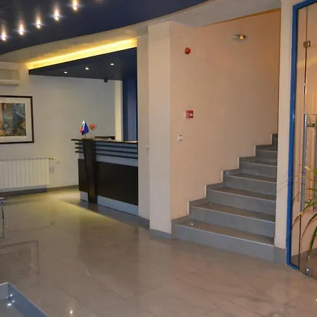 Hotel Riverside Family 3*