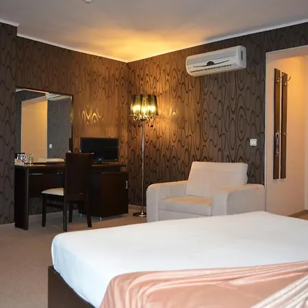 Hotel Riverside Family 3*