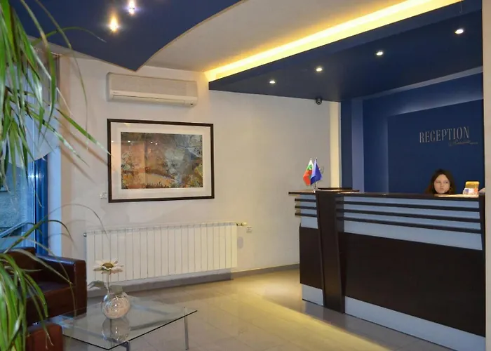 Riverside Family Yambol