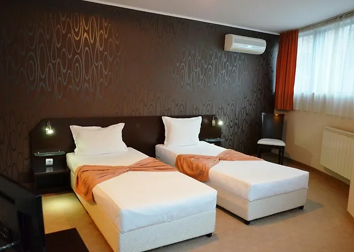 Riverside Family 3* Yambol